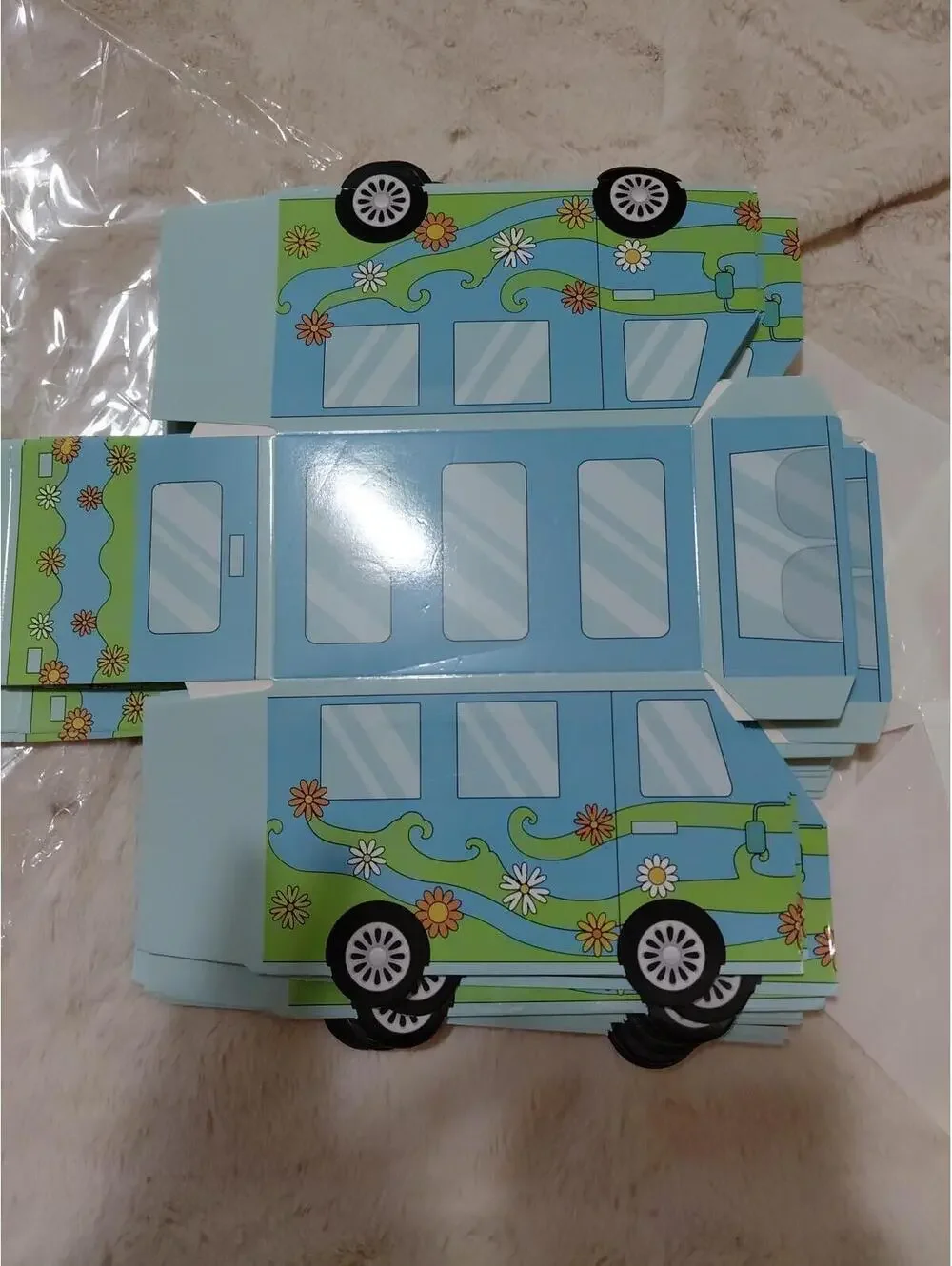 24 Van Party box Birthday Party